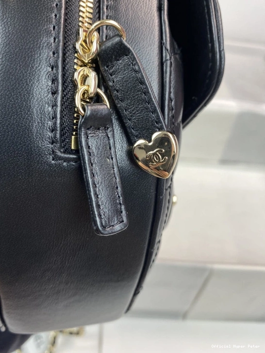 HyperPeter Bag-18*16.5*6.5CM Heart CHANEL 0729